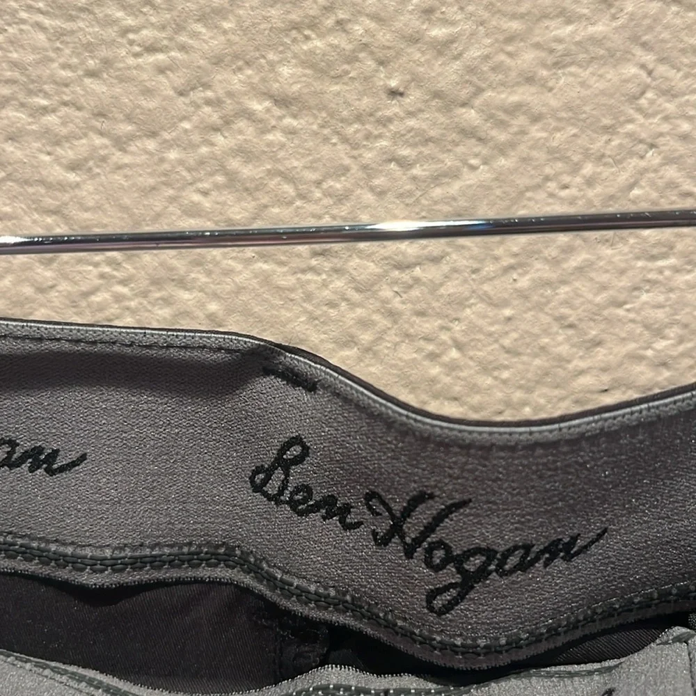 New Ben Hogan Men’s Black Performance Golf Shorts Size 46 NWT